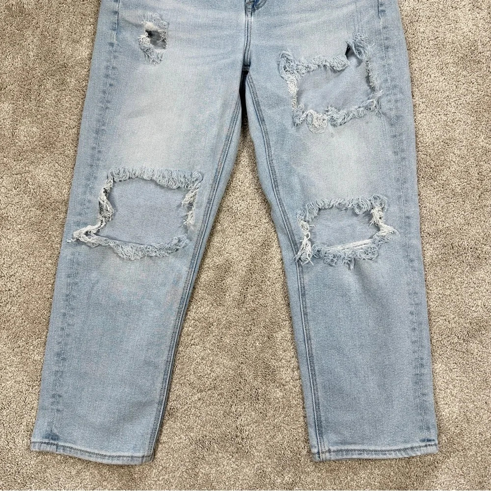 American Eagle Stretch Mom Straight Jeans Distressed Ripped Blue Size 6 Short - Picture 4 of 15